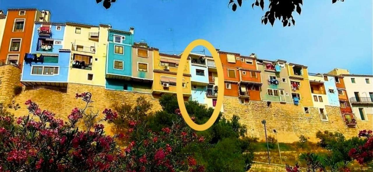 Preciosa Casa En Vilajoyosa Con Vistas Al Mar En Las Casas Colgantes Del Casco Antiguo فيياخويوسا المظهر الخارجي الصورة