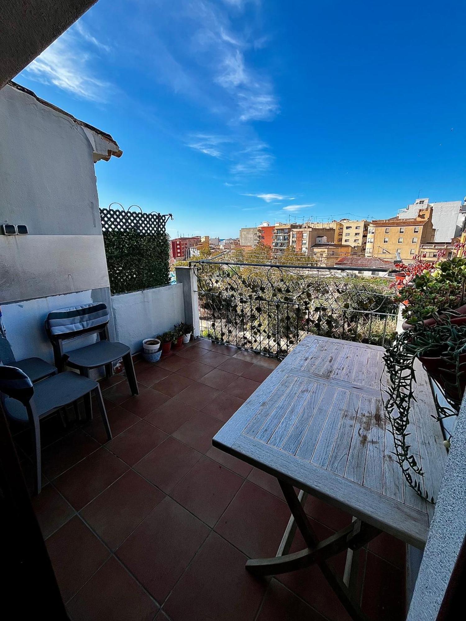 Preciosa Casa En Vilajoyosa Con Vistas Al Mar En Las Casas Colgantes Del Casco Antiguo فيياخويوسا المظهر الخارجي الصورة